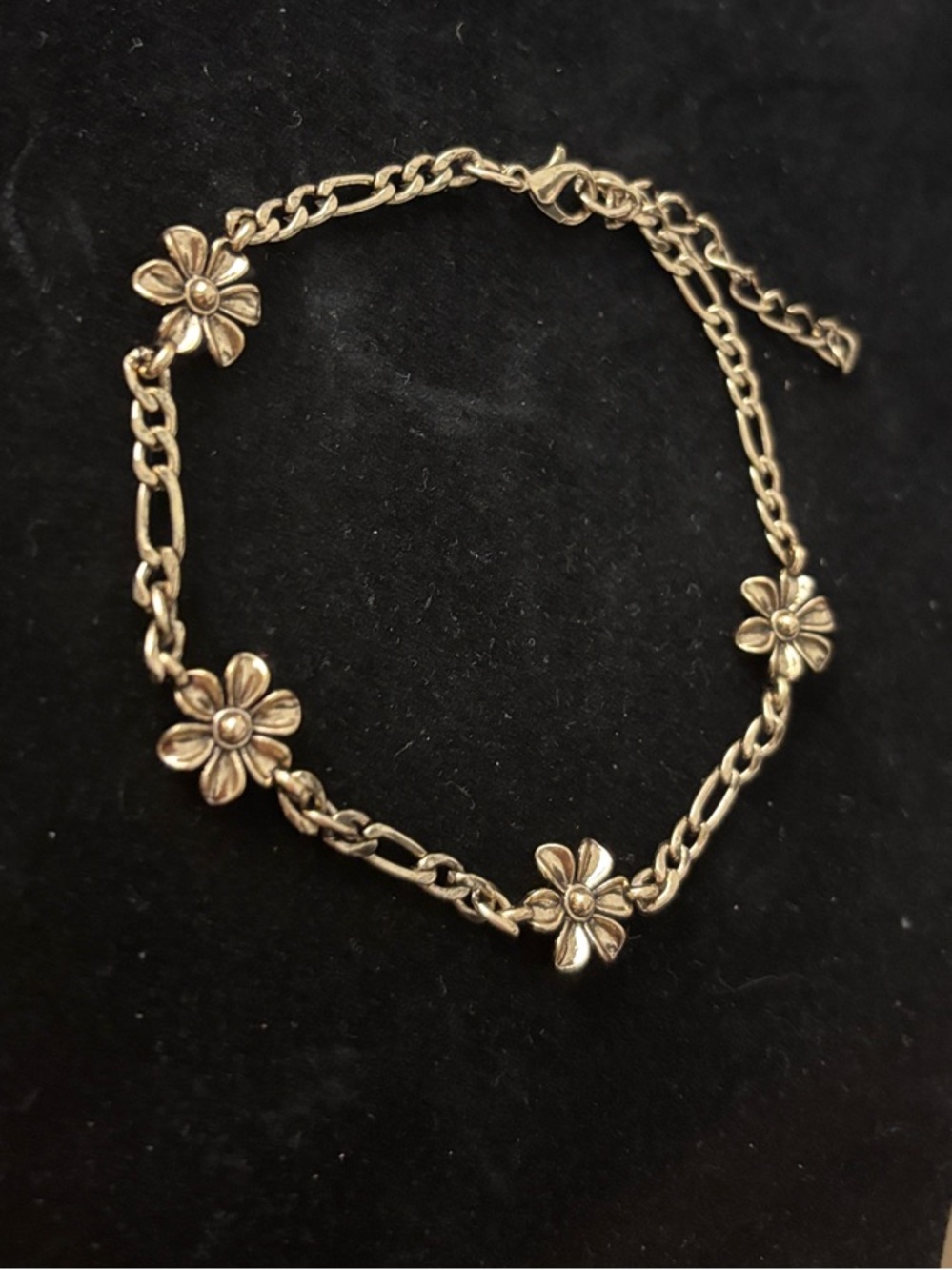 Gold Floral Link Bracelet - Women's Flower Charm Bracelet
